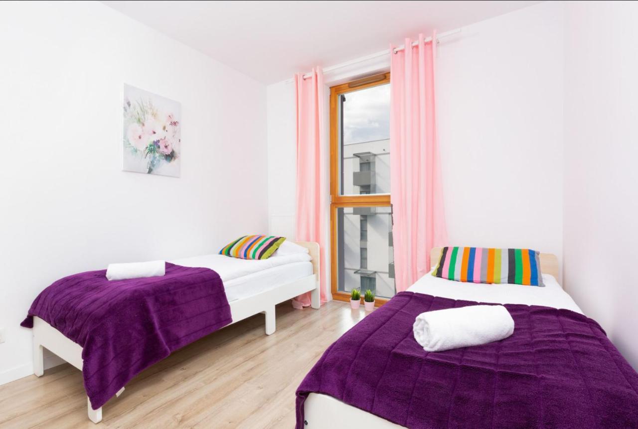 Apartamenty Kasprzaka P&O Serviced Apartments Varşovia Exterior foto